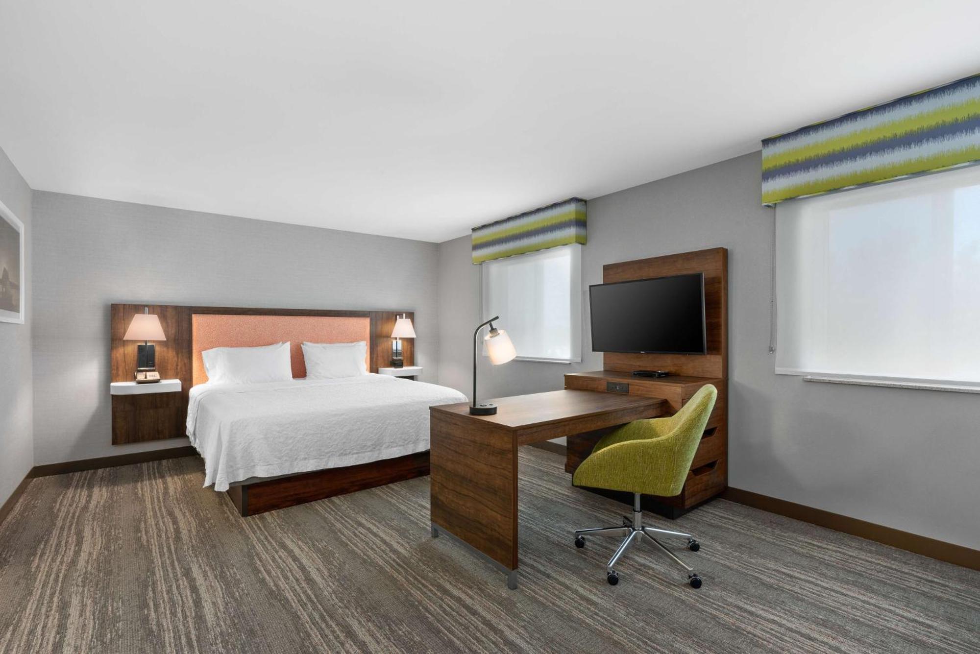 Hampton Inn & Suites Burlington Exteriér fotografie