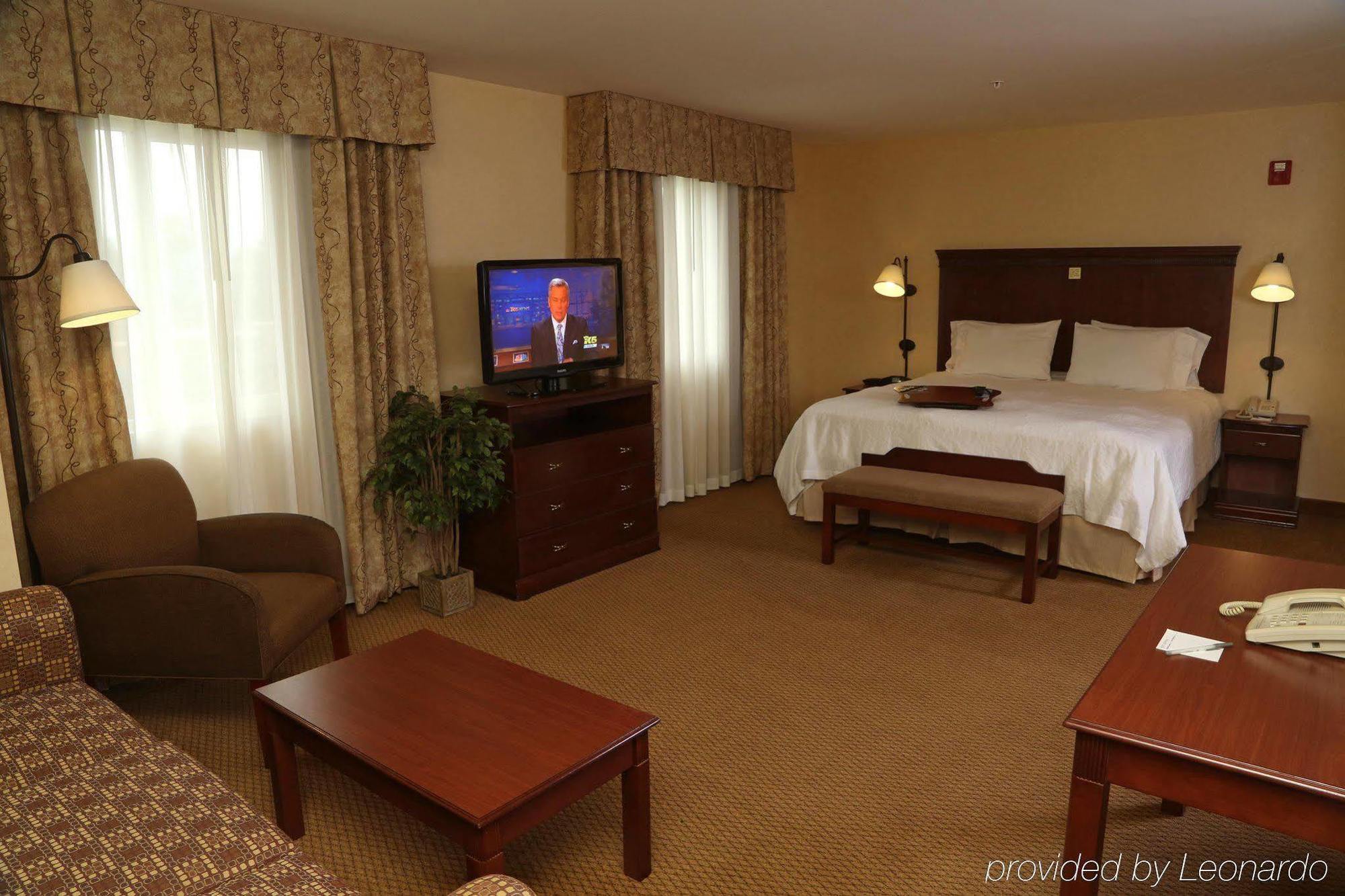 Hampton Inn & Suites Burlington Exteriér fotografie